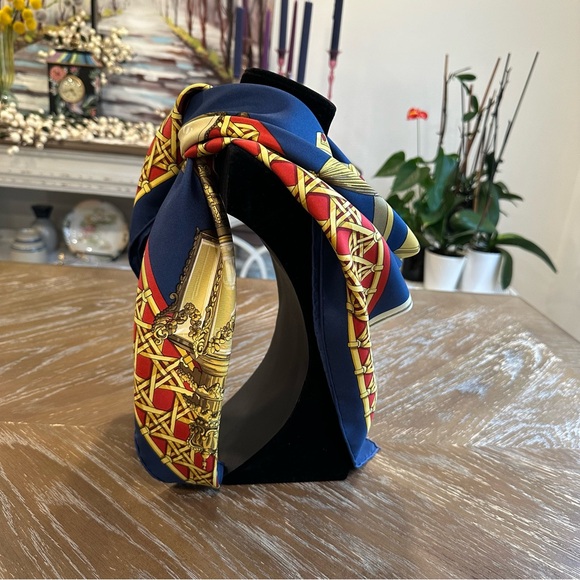 SOLD Authentic Hermes Scarf - Feux De Route - Picture 6 of 12